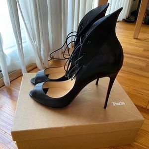 WORN ONCE Christian Louboutin Black leather heels